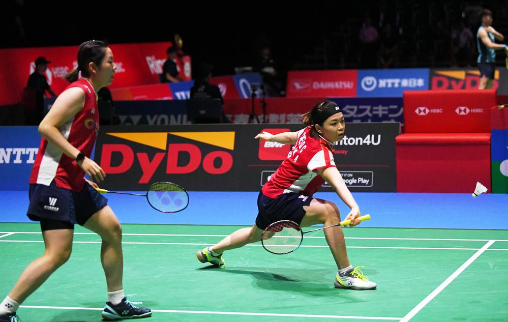 边路直塞与 边路直塞与