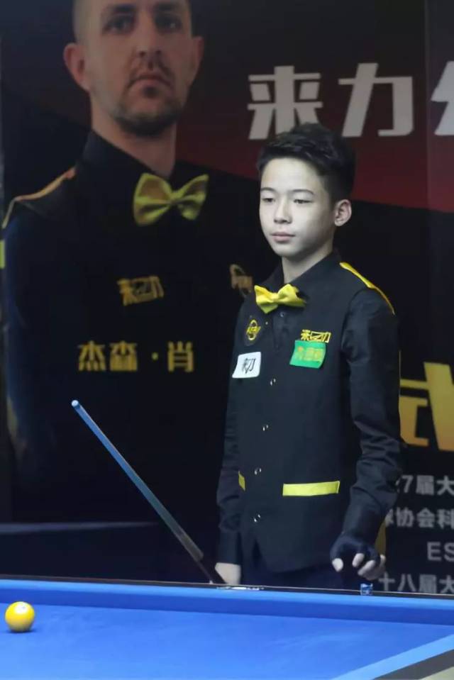 前场上抢与 前场上抢与